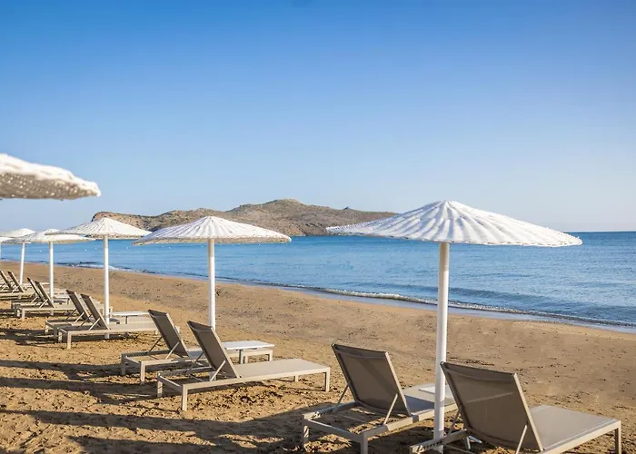 Giannoulis - Santa Marina Plaza (Adults Only)