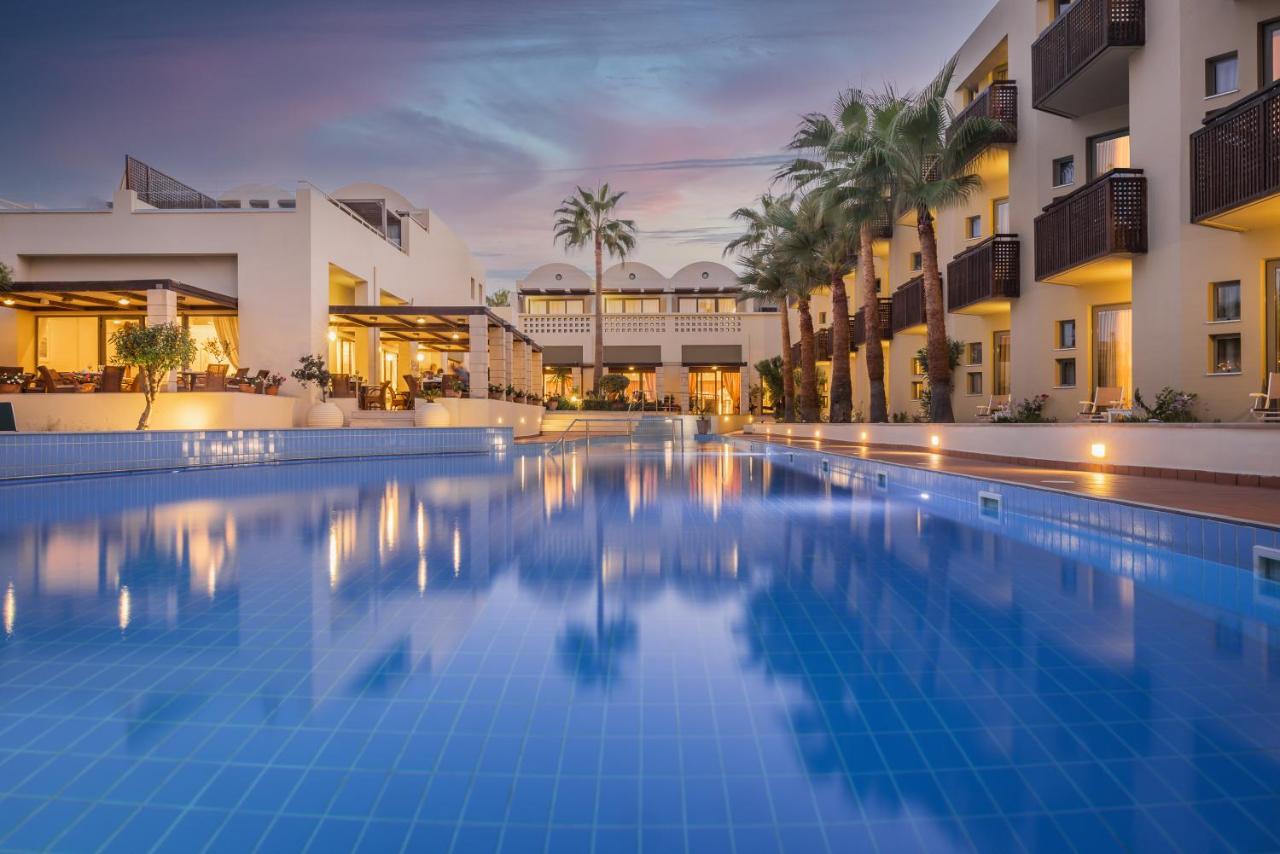 אתר נופש Giannoulis - Santa Marina Plaza (adults Only) 4*